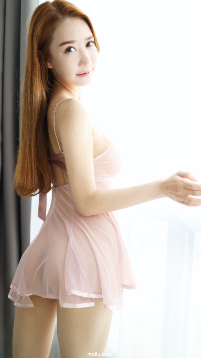 娇羞美人又白又嫩，模特小樱baby浪漫风情如你所愿(17)