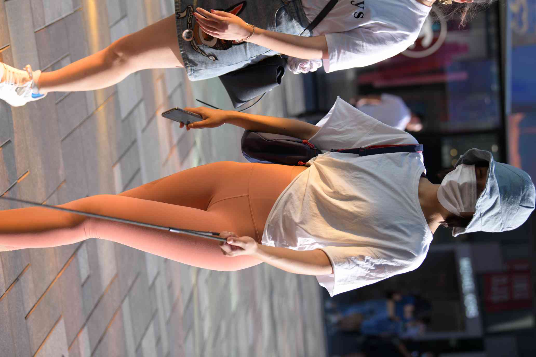 图片[2]-【免费】遛狗的瑜伽裤女人【60P】04031-影集库