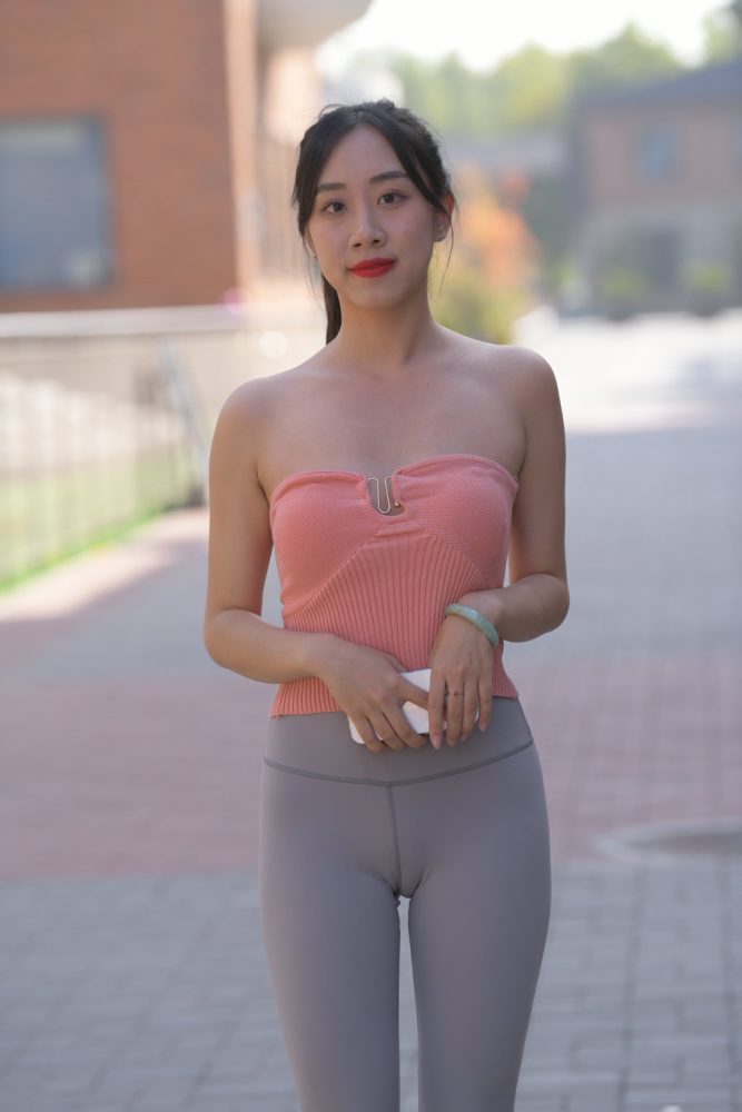 灰色瑜伽裤女孩J4905 522P1V-25.8GB-影集库