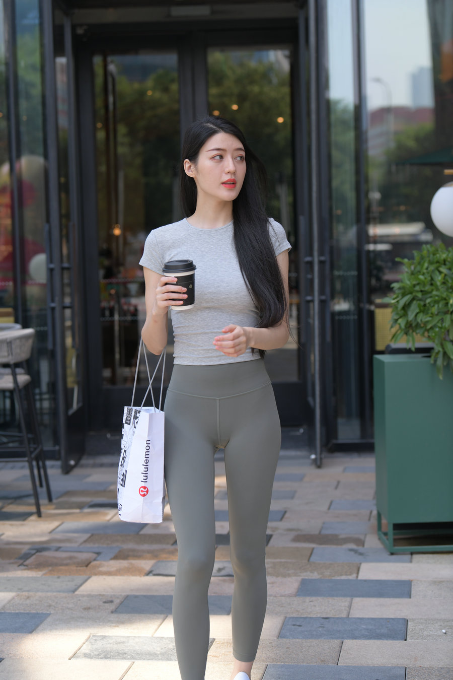图片[4]-在外面逛街的瑜伽裤女孩J2240 449P1V-16.7GB-影集库