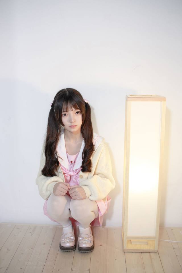 图片[2]-好像有什么心事的白丝双马尾女孩【59P】20022-影集库