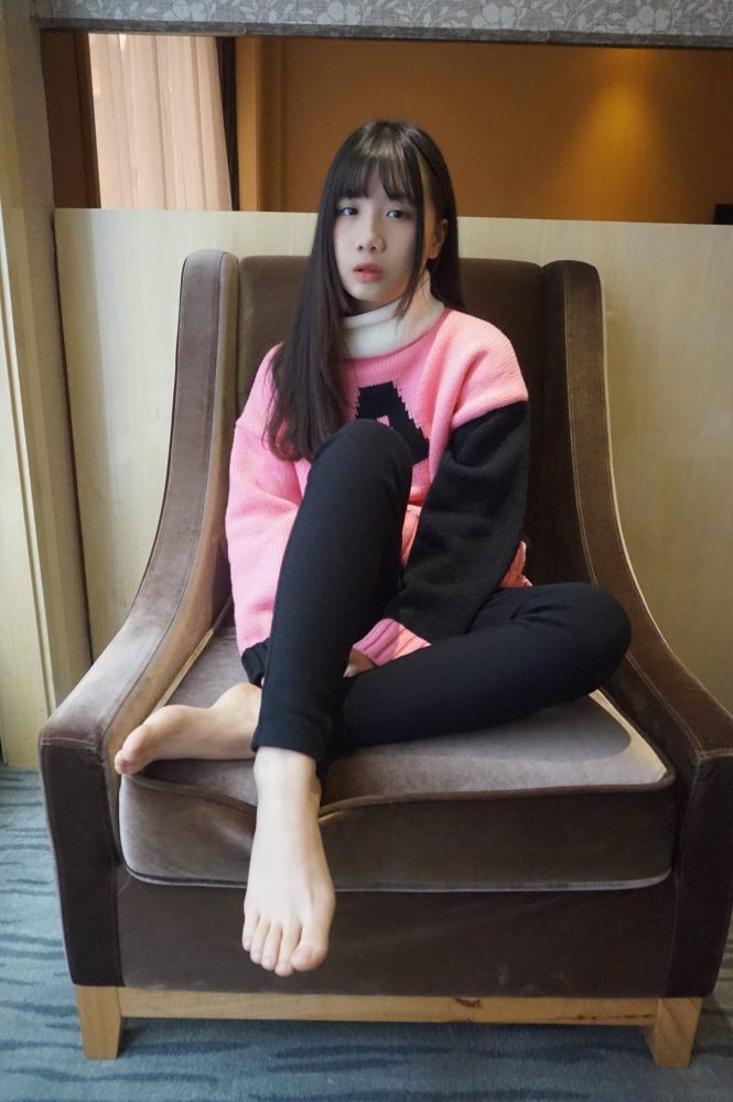 齐刘海的长发女孩【70P】20016-影集库