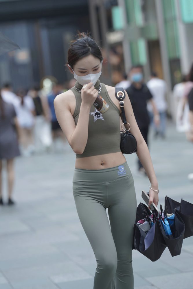 戴口罩的瑜伽裤小女人J3557 133P-1.43GB-影集库