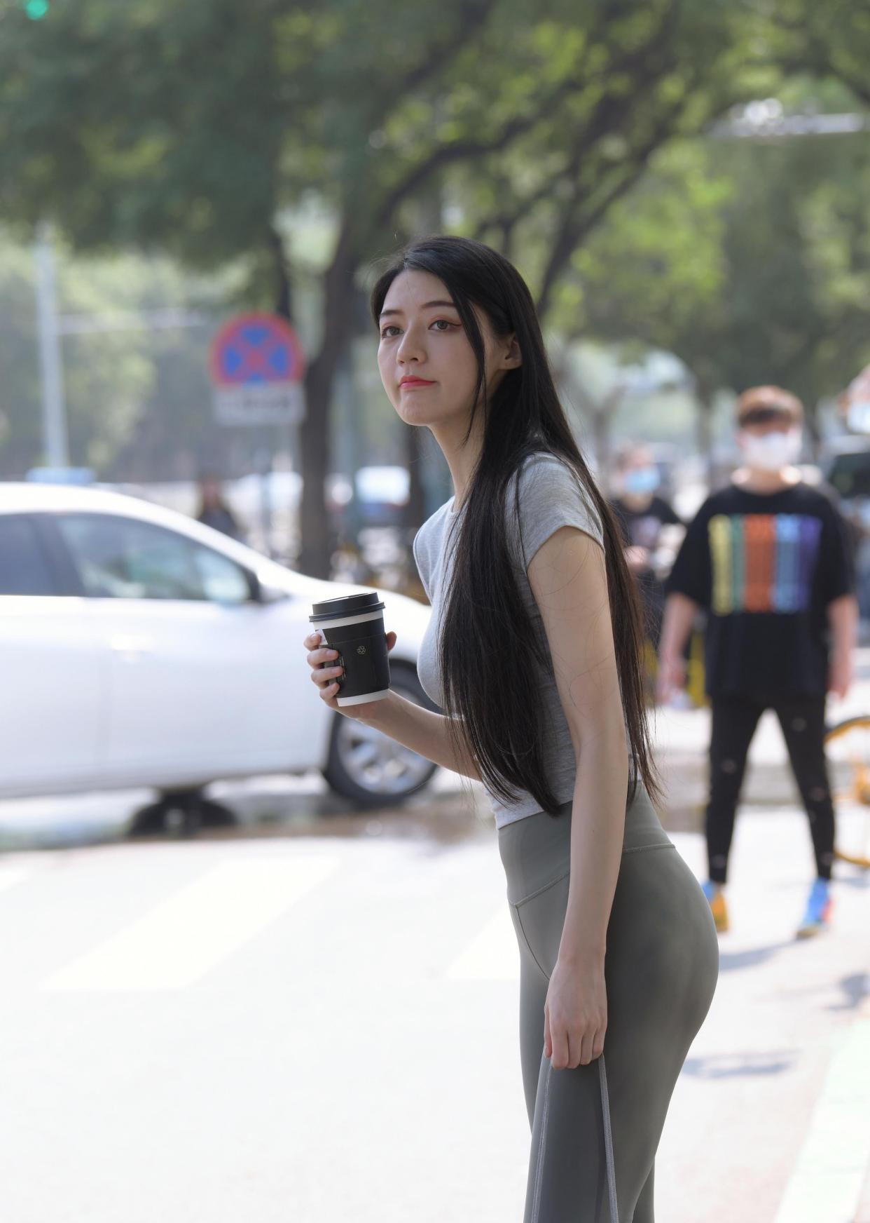 图片[3]-在外面逛街的瑜伽裤女孩J2240 449P1V-16.7GB-影集库
