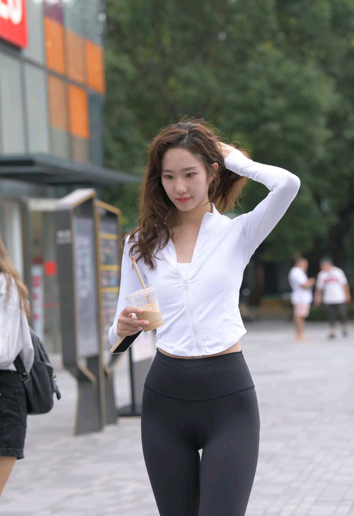 图片[5]-像刘亦菲的黑色瑜伽裤女孩J2237 340P1V-14.8GB-影集库
