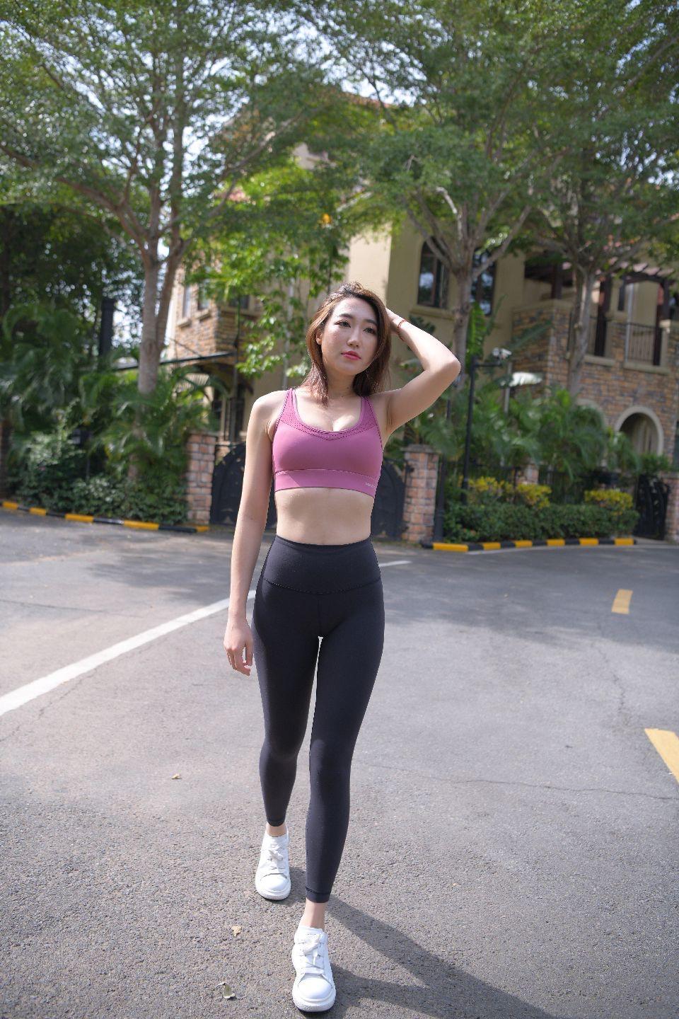 图片[1]-风情万种的瑜伽裤女人 J1531 375P5V-17.3GB-影集库