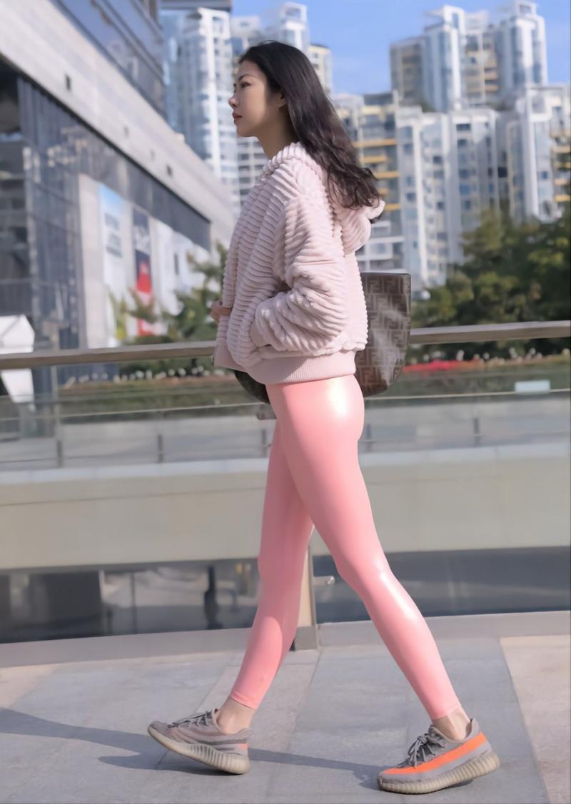 图片[2]-粉红色紧身裤的女孩 J1482 365P2V-18.1GB-影集库