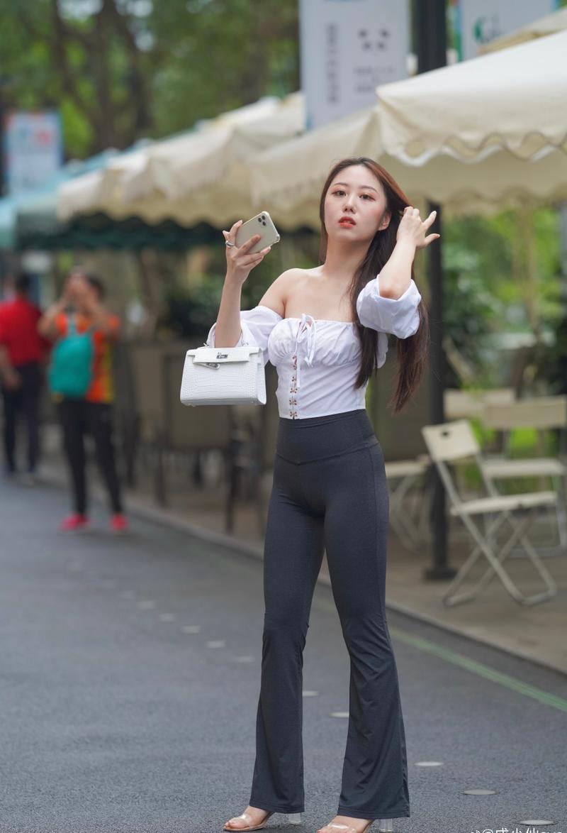 图片[2]-身材非常哇塞的瑜伽裤女孩  J1333 521P6V-21.6GB-影集库