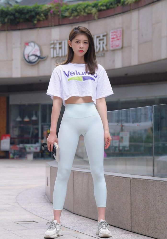 这个瑜伽裤女孩真的很漂亮 J1960 815P1V-28.9GB-影集库