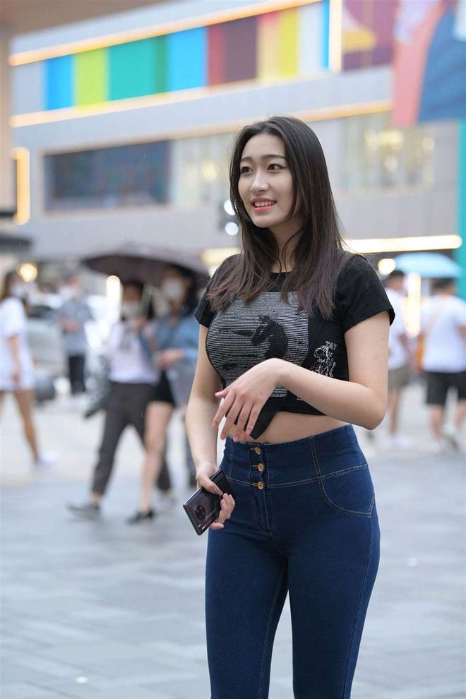 图片[3]-紧身牛仔裤女人J2784 240P-6.66GB-影集库