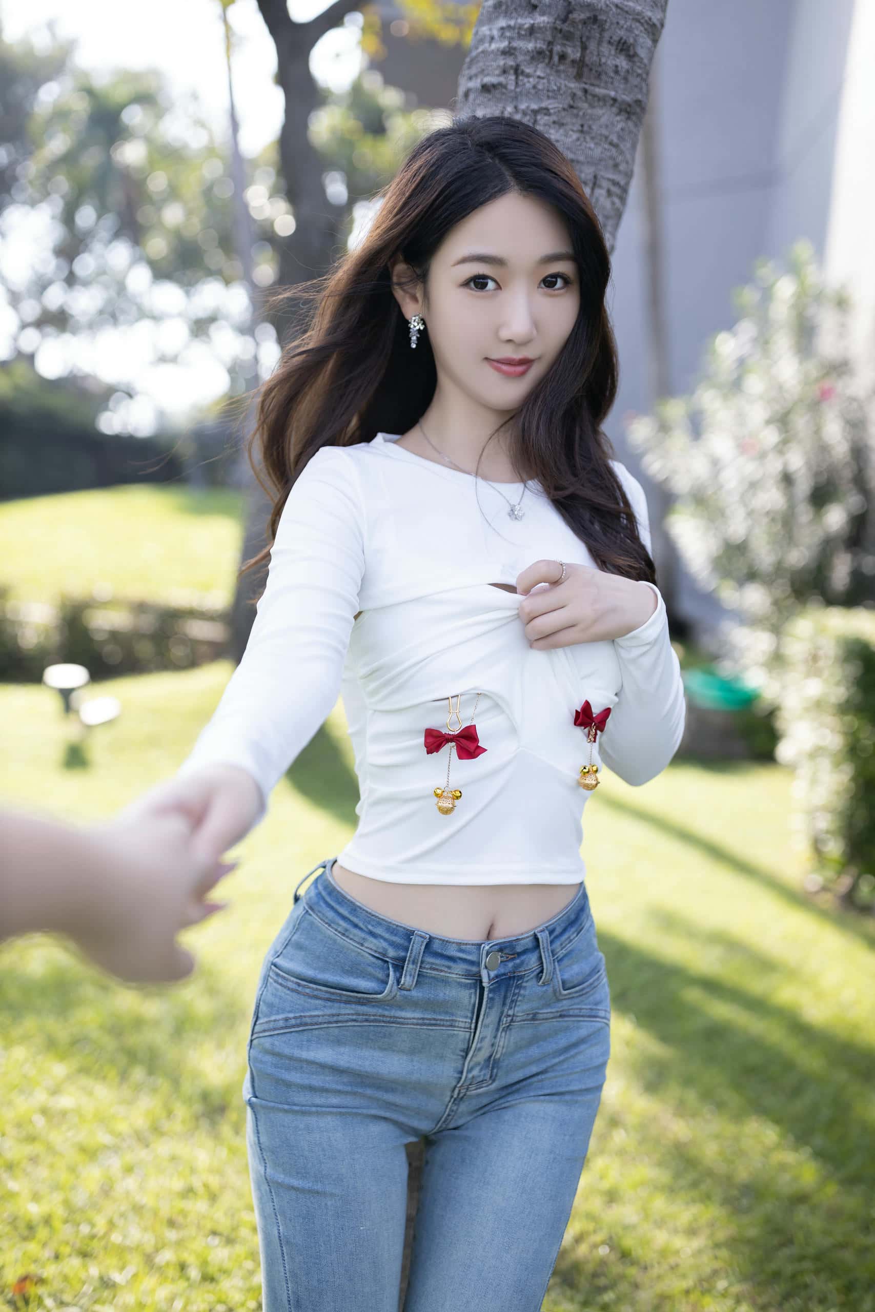 图片[4]-唐安琪 – 户外牛仔裤写真 【40P】P25226-影集库