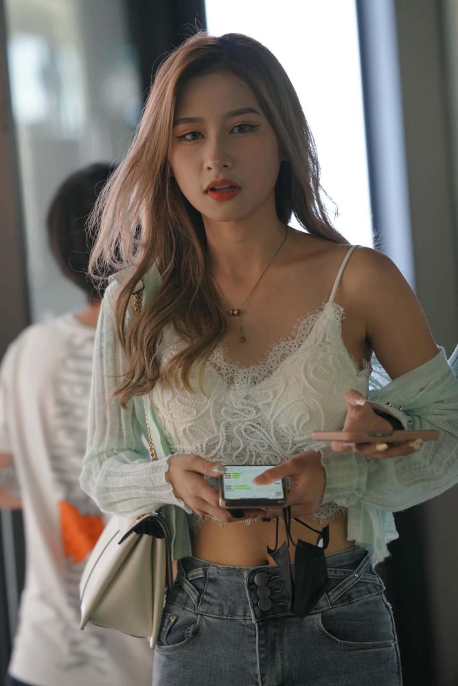 牛仔热裤女孩【114P】J4541-影集库