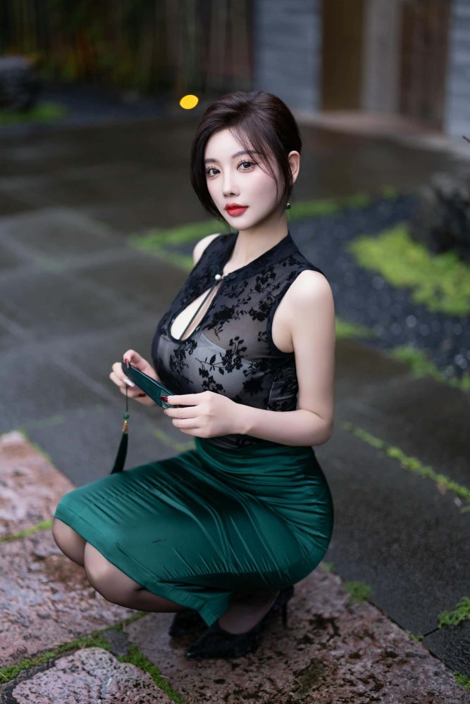绿色旗袍 - 杨晨晨【87P】P50237-影集库