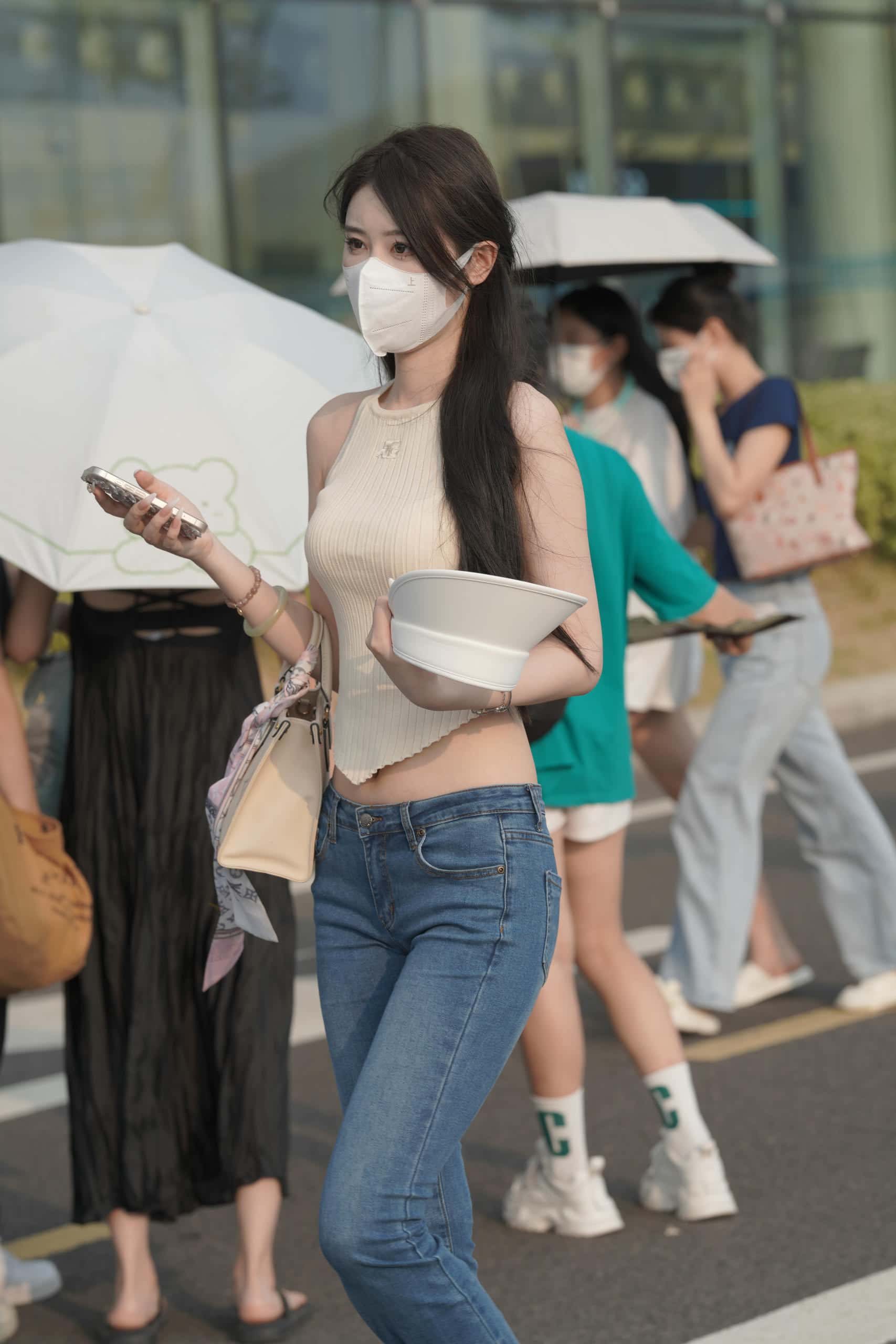 图片[1]-清纯喇叭牛仔裤女孩 【79P】J3591-影集库